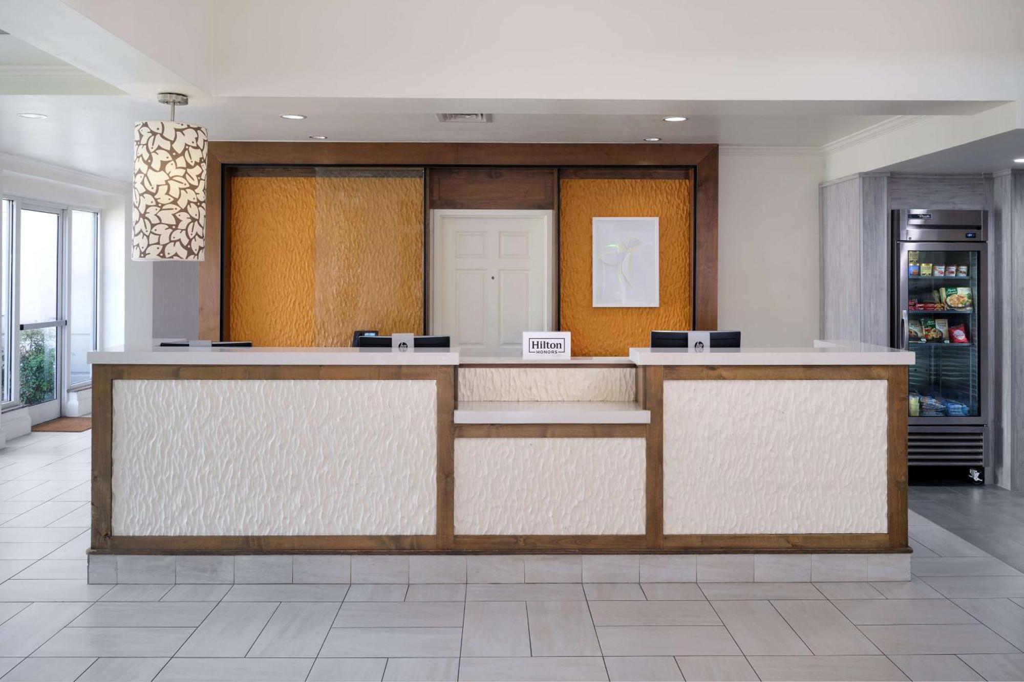 Hilton Garden Inn Houston/Bush Intercontinental Airport Екстер'єр фото