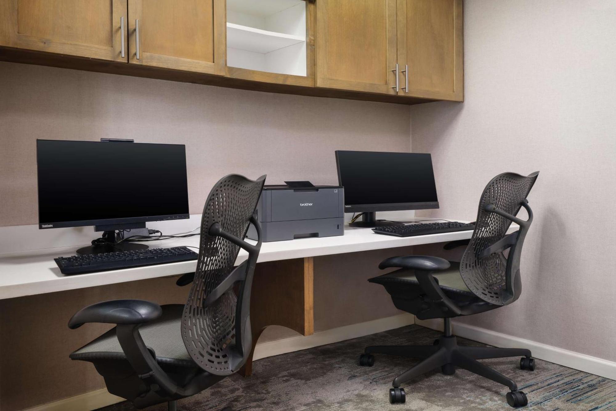 Hilton Garden Inn Houston/Bush Intercontinental Airport Екстер'єр фото