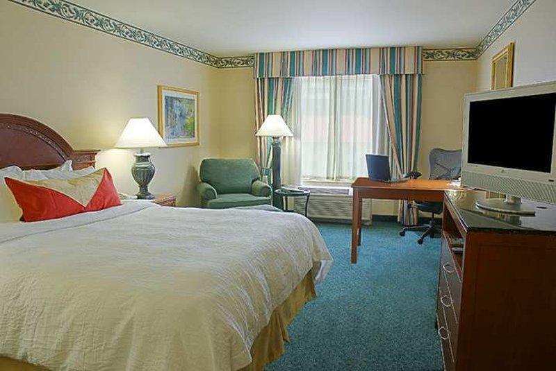 Hilton Garden Inn Houston/Bush Intercontinental Airport Екстер'єр фото
